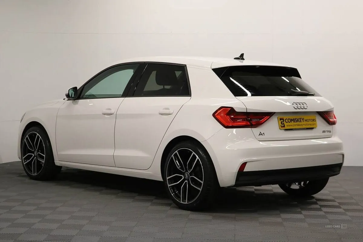 Audi A1 Tfsi Technik - Image 4