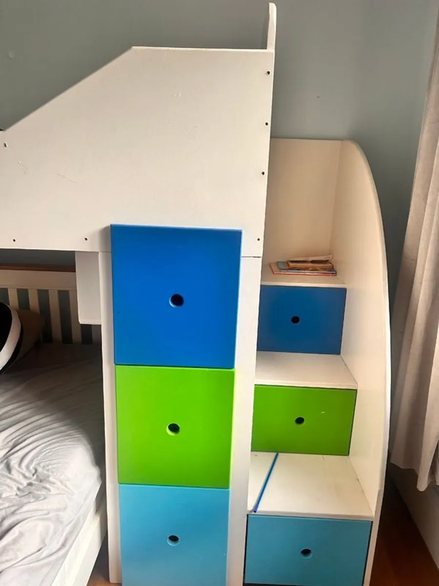 Bunk bed - Image 1