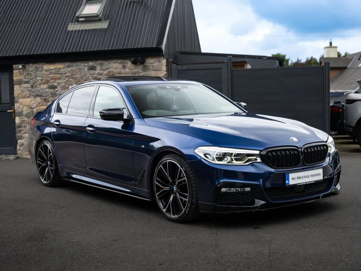 2018 BMW 5 SERIES M SPORT M PERFORMANCE *SUNROOF* - Image 2