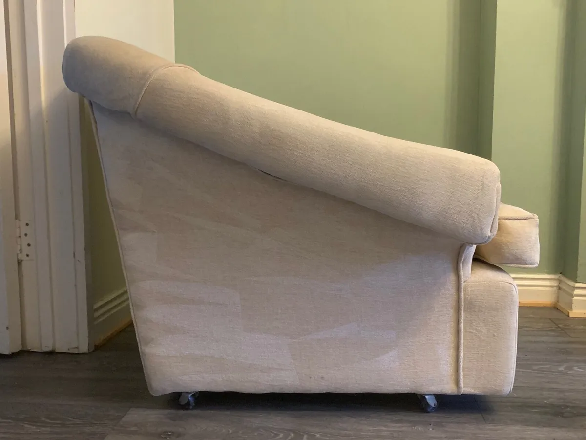 Household furniture - Image 3