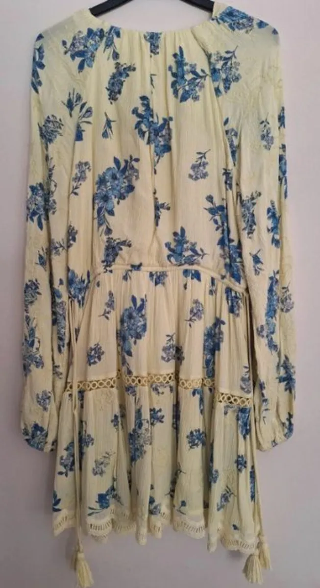 Womens dress - Image 2