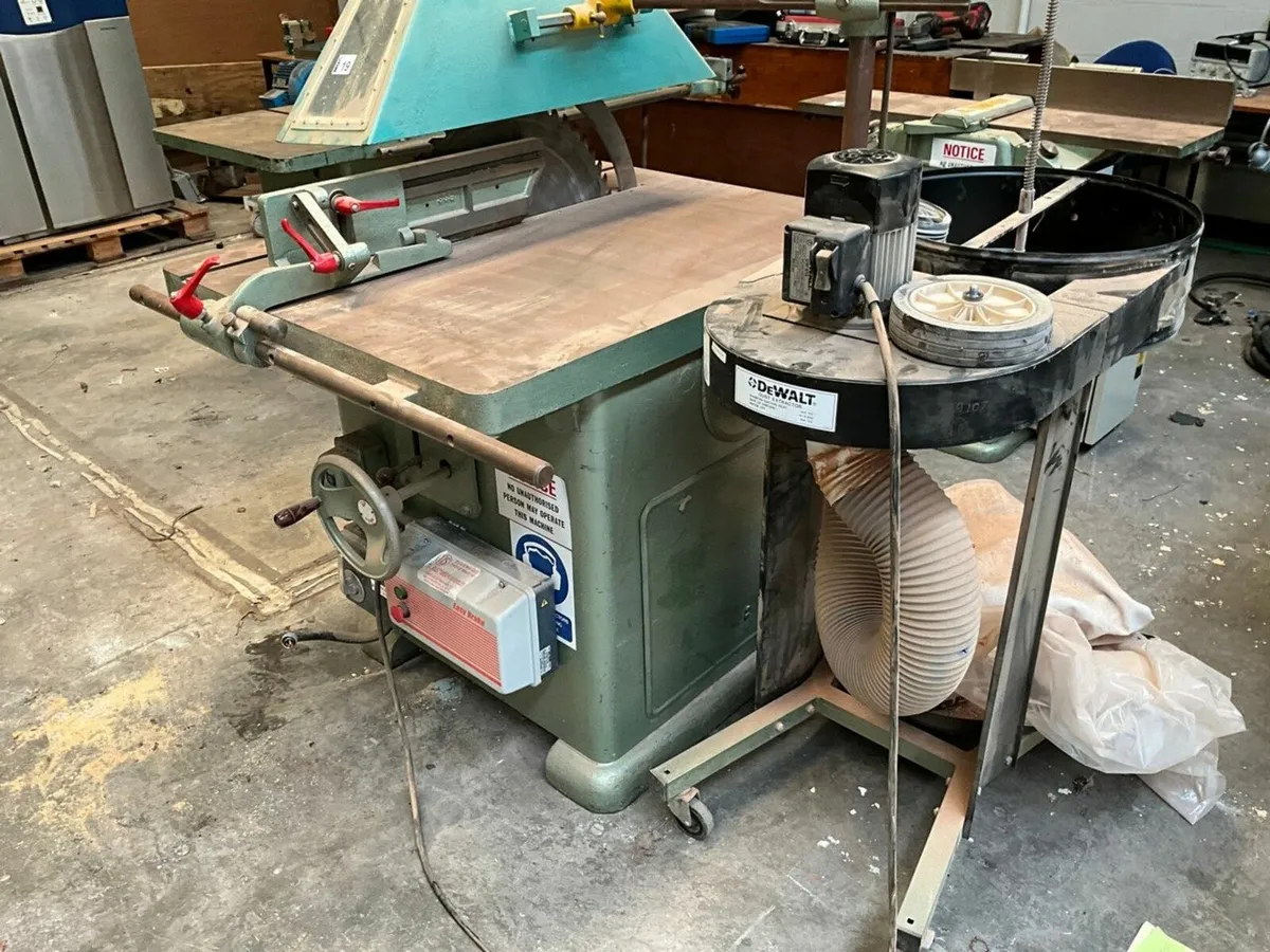 WADKIN BURSGREEN 3 PHASE TABLE SAW & DEWALT - Image 3