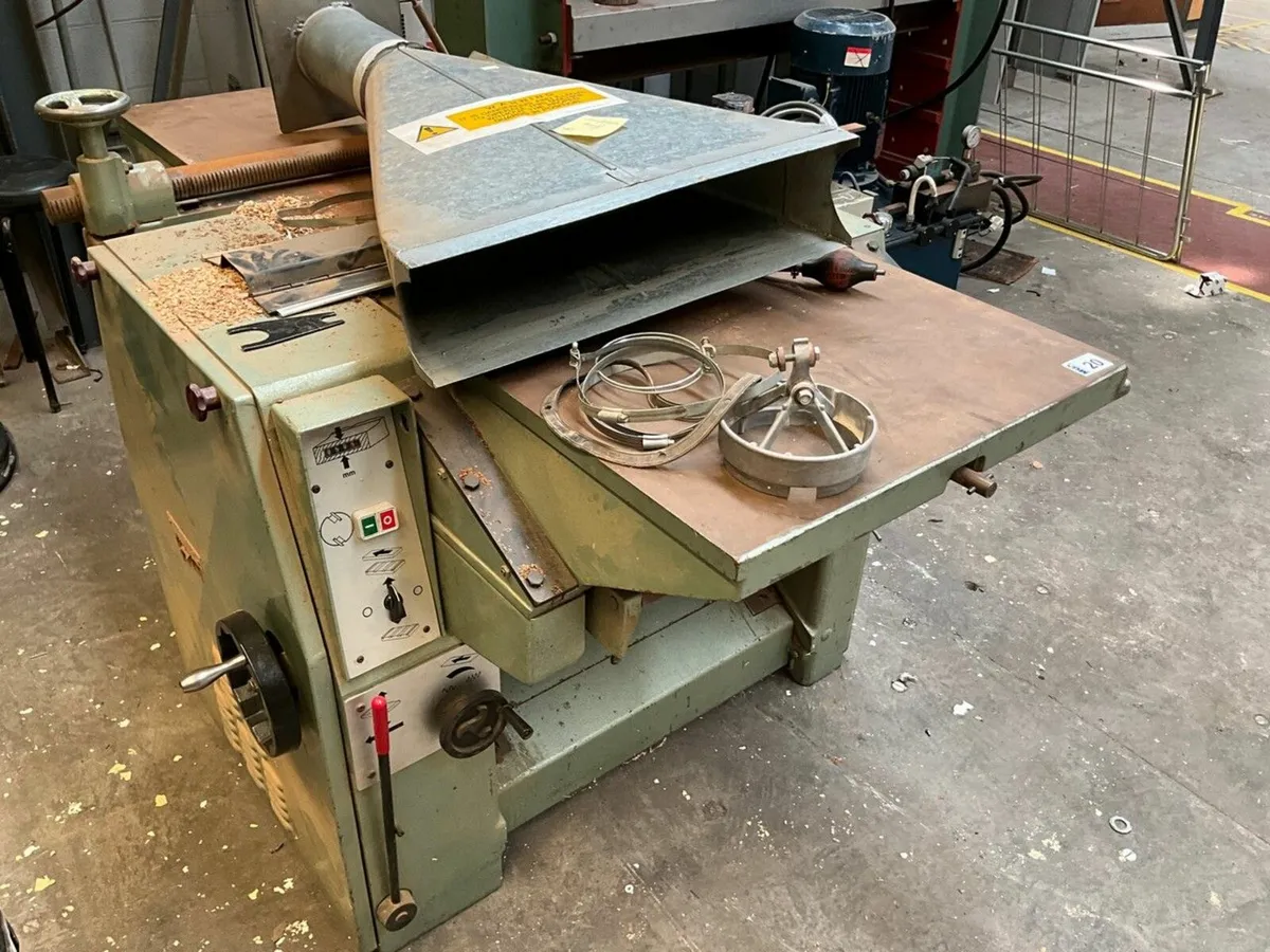 WADKIN BURSGREEN BTS630 3 PHASE THICKNESS PLANER - Image 4
