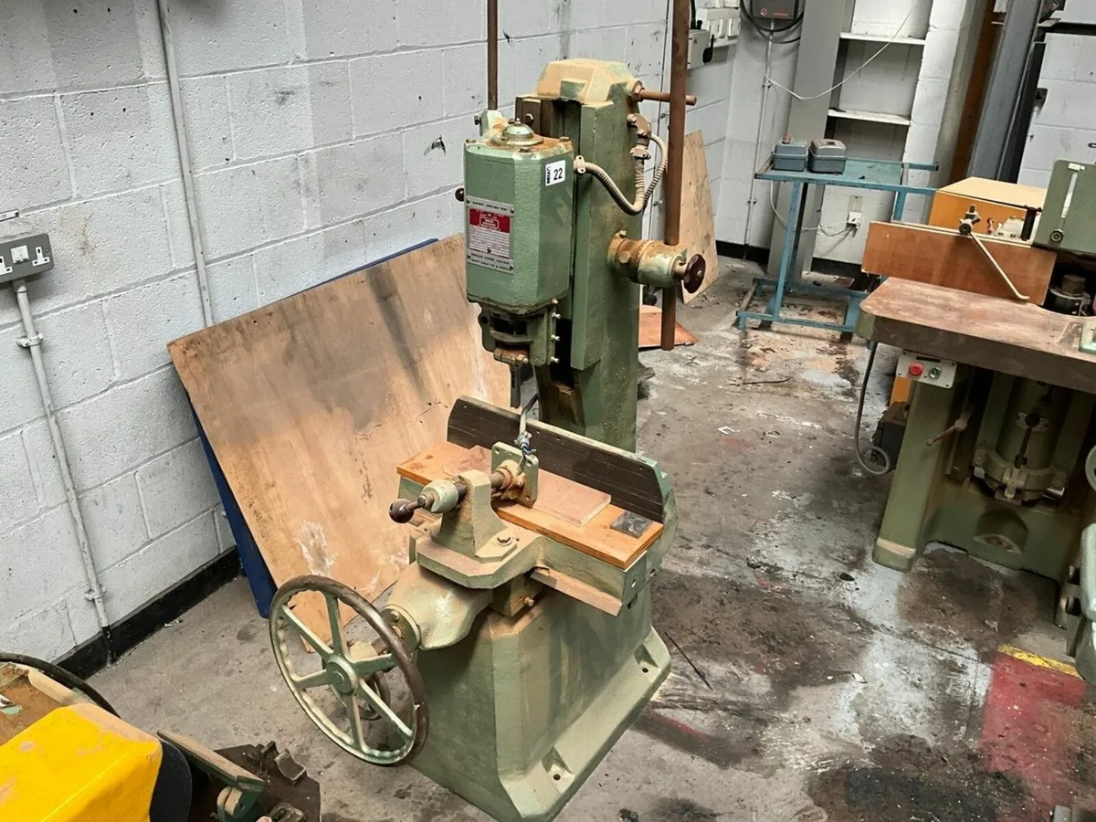WADKIN BURSGREEN 3 PHASE CHAIN MORTISER - Image 1