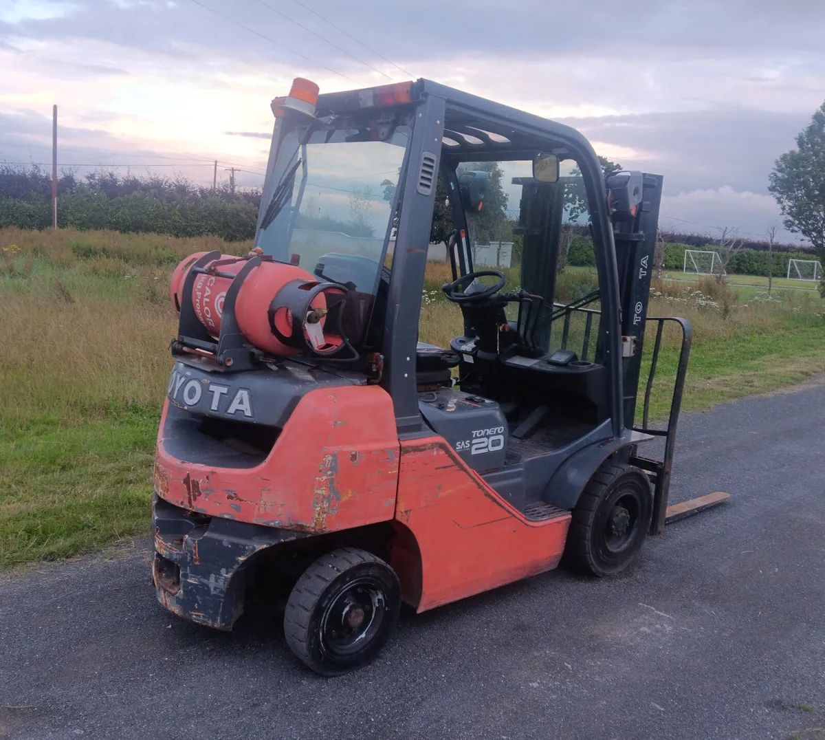 TOYOTA FORKLIFT - Image 3