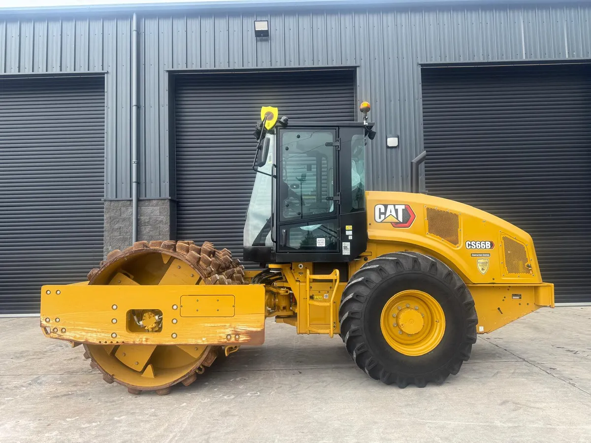 2023 Cat CS66B Roller - Image 1
