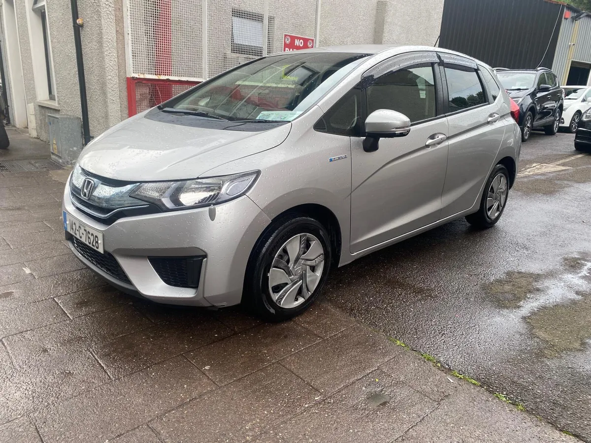 Honda Fit 2014 - Image 4