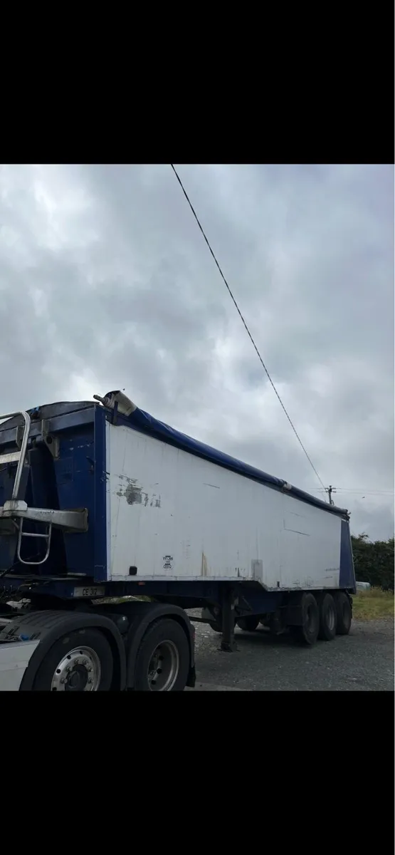 Bulk trailer - Image 3