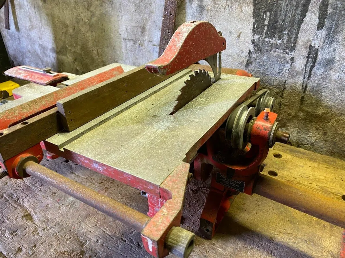 Bandsaw , table saw, planer / lathe - Image 2