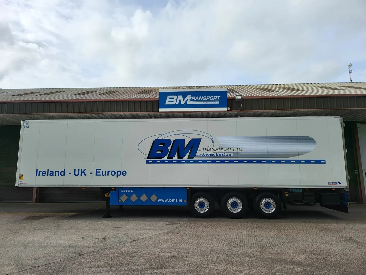 **** 2019 Schmitz Fridge Trailer**** - Image 2