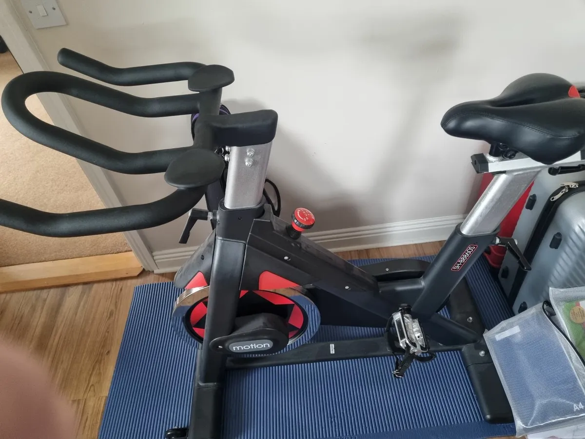 Shua Commercial Spin Bike - Image 1