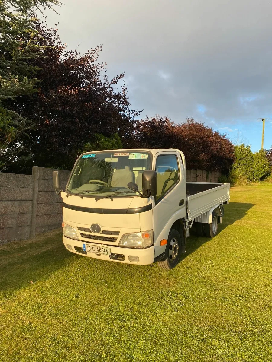 Toyota Dyna 2010 - Image 2