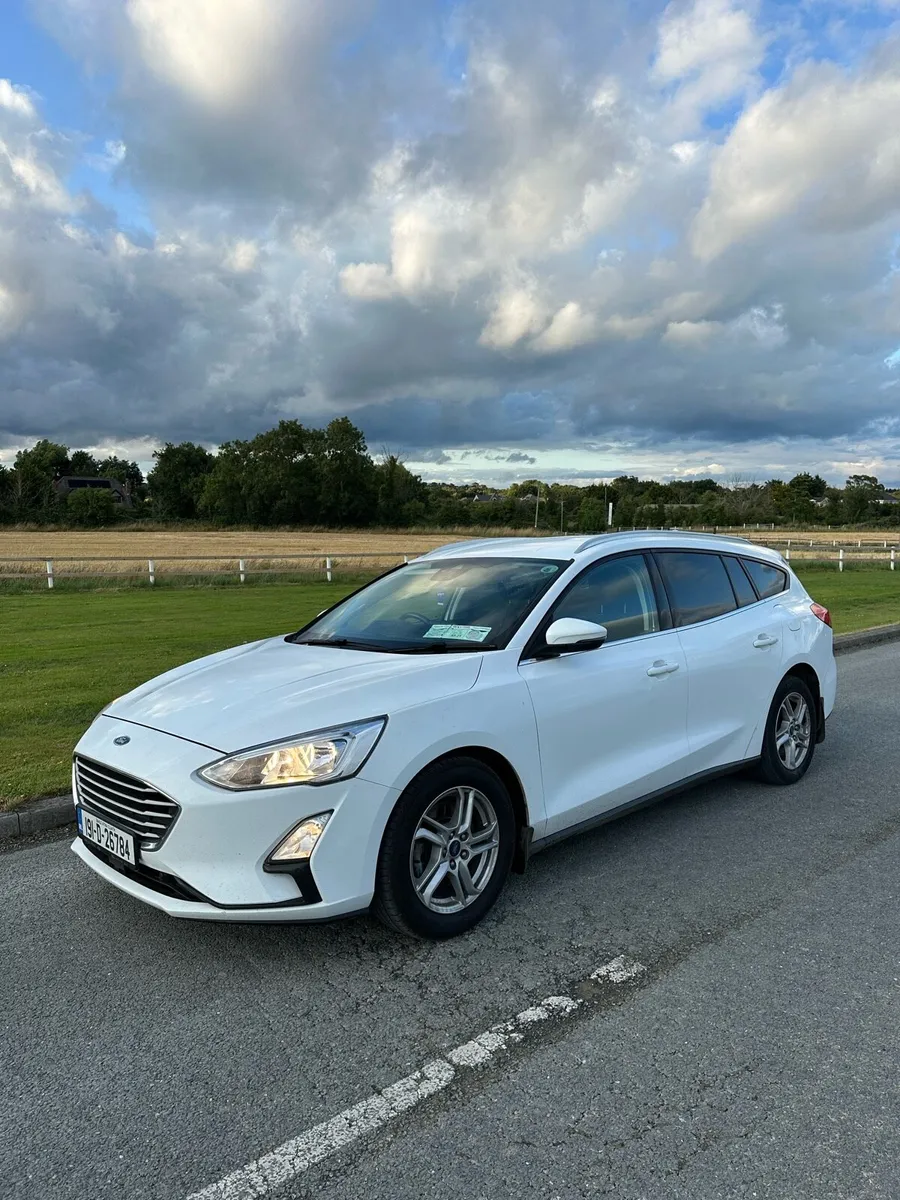 Ford Focus Estate 2019 NCT 03/27 - Image 1