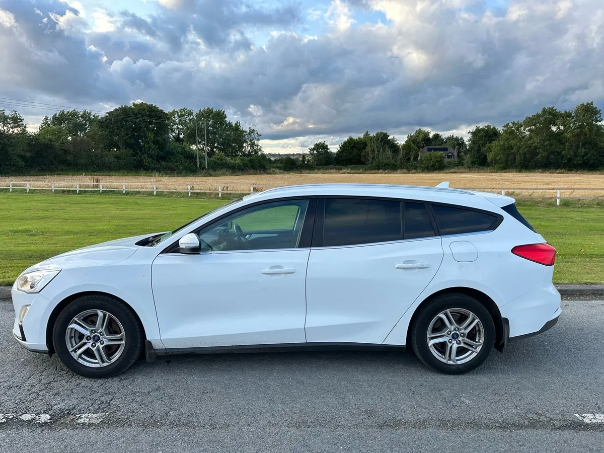 Ford Focus Estate 2019 NCT 03/27 - Image 3