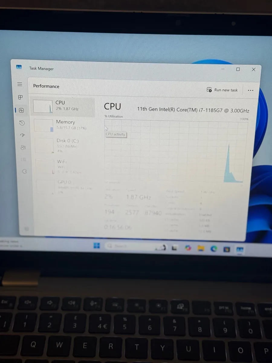 Dell Latitude 5320 2in1 Laptop i7/16GB/512SSD/FHD - Image 3