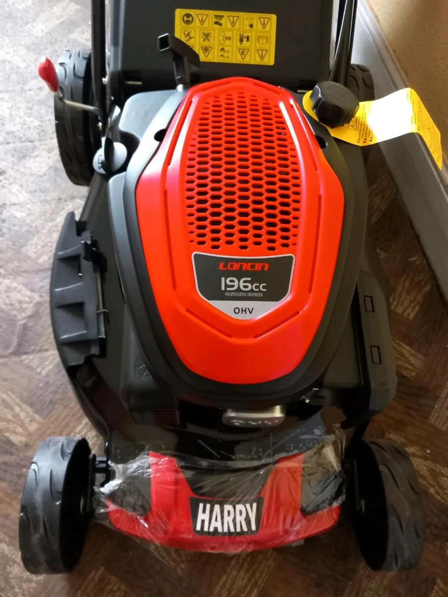 51cm/20" brand new Harry mower self-propelled - Image 4