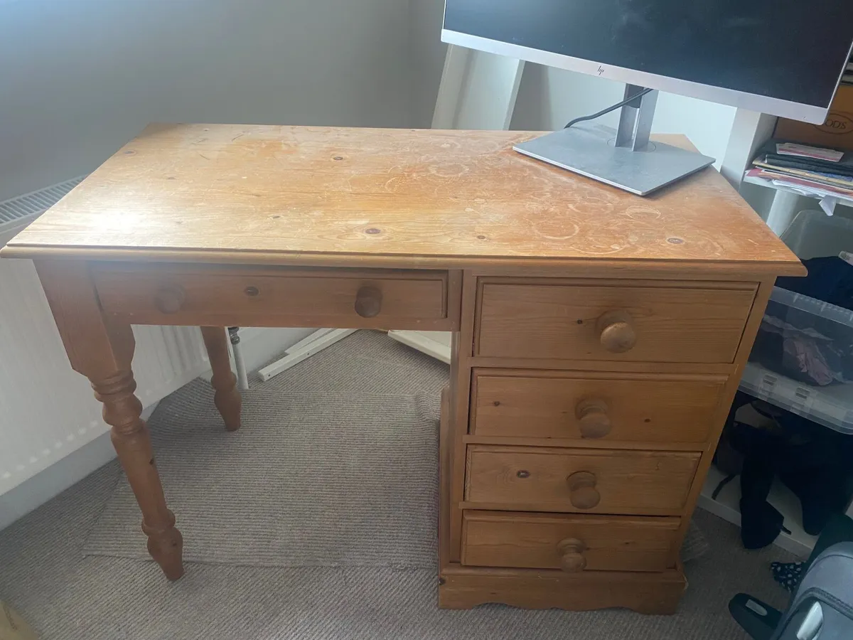 Desk