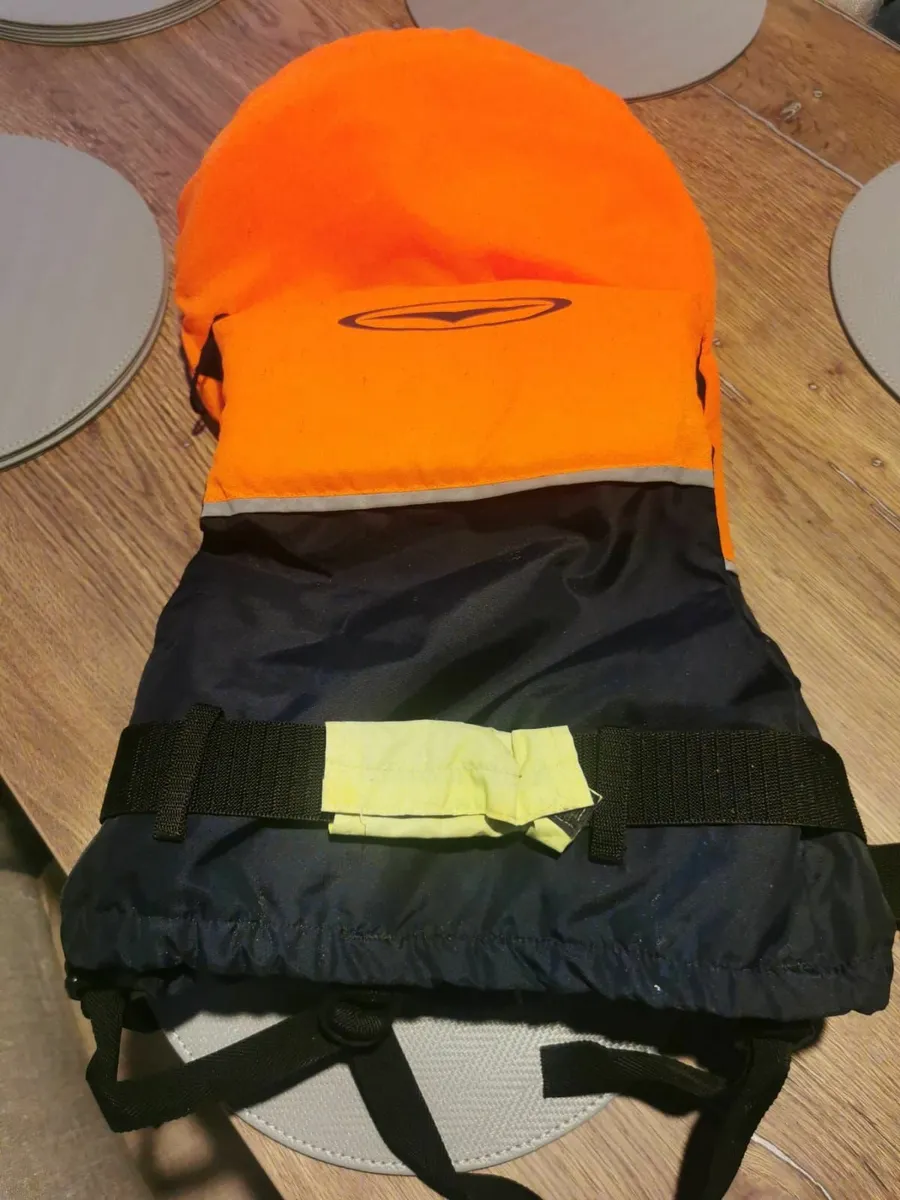 Kids life jacket - Image 3