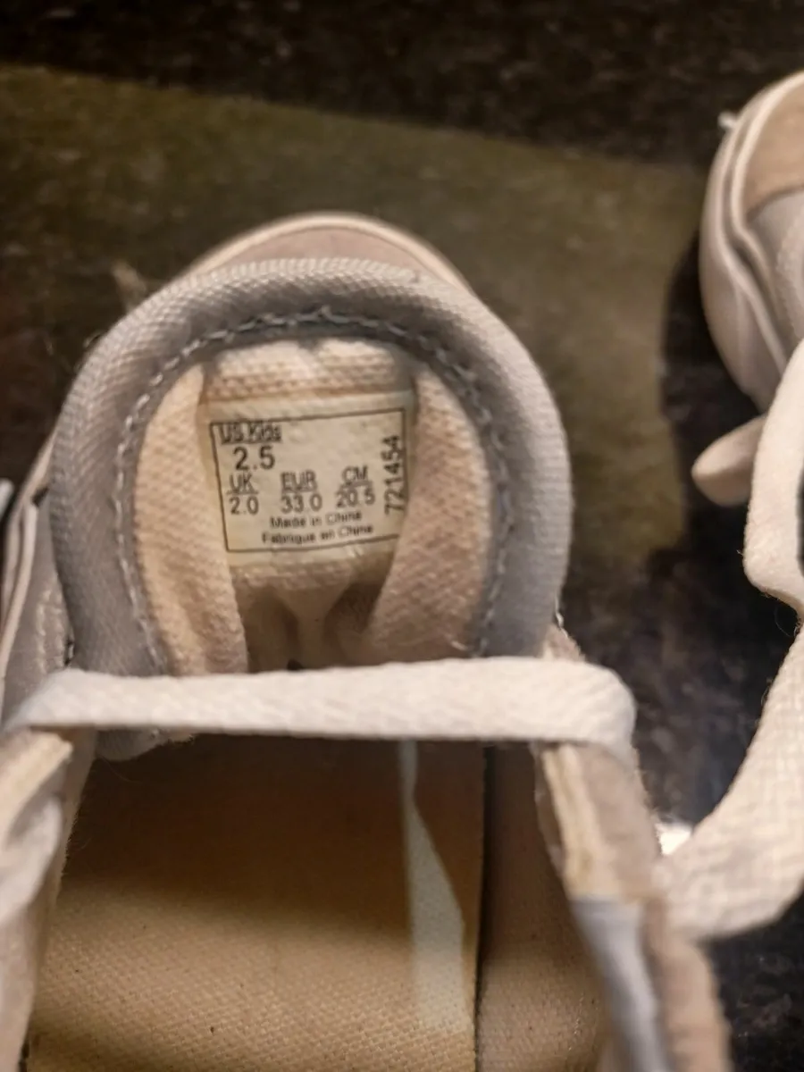 VANS trainers size 2 - Image 3