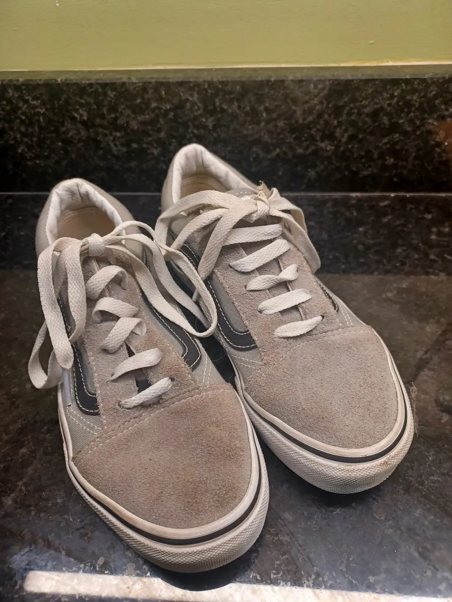 VANS trainers size 2 - Image 1