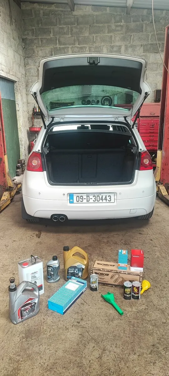 Volkswagen Golf 2009 - Image 4