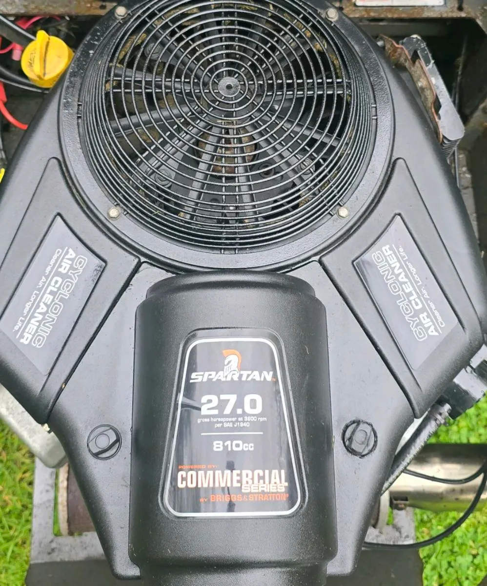 SPARTAN 27HP 54" ZERO TURN - Image 4