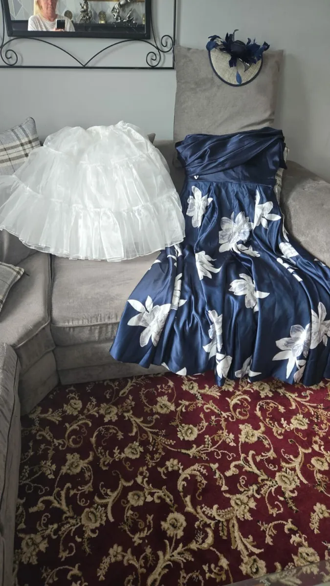 Wedding outfit - Image 1