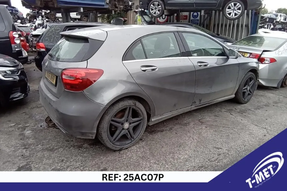 2016 MERCEDES A-CLASS BREAKING FOR PARTS - Image 3