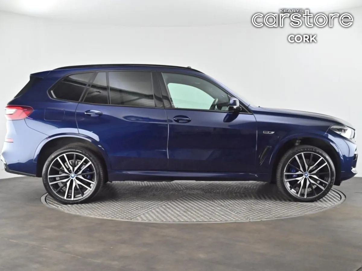 BMW X5 Xdrive45e - Image 3