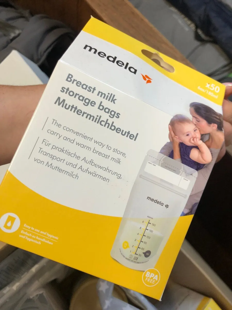 Medela Single Breast Pump - Image 3