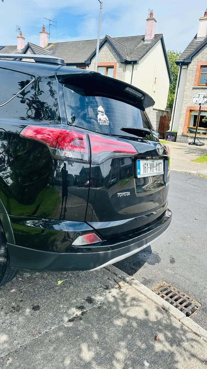 Toyota RAV4 2016 - Image 3