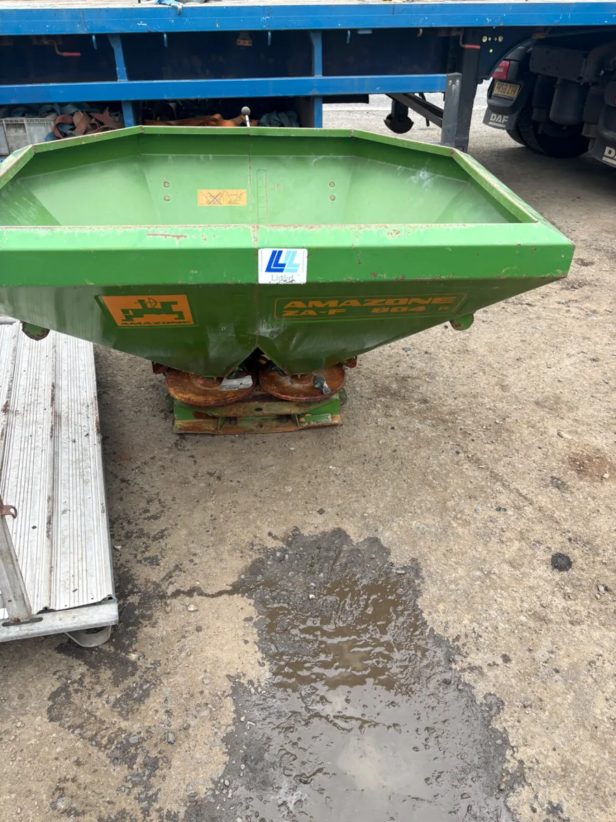 Amazone 600kg twin disc sower - Image 2