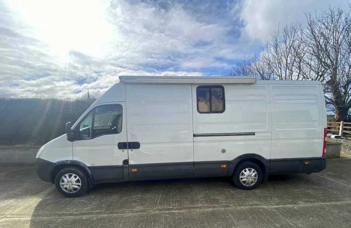 2009 Camper Van - NEW MOT!!! - Image 2