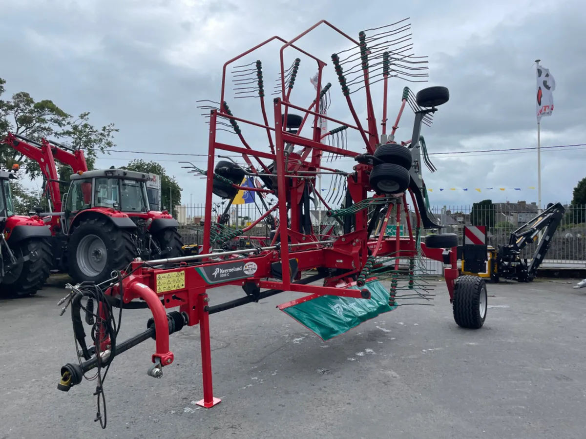Ex-Demo KV 9580 C Rake - Image 3