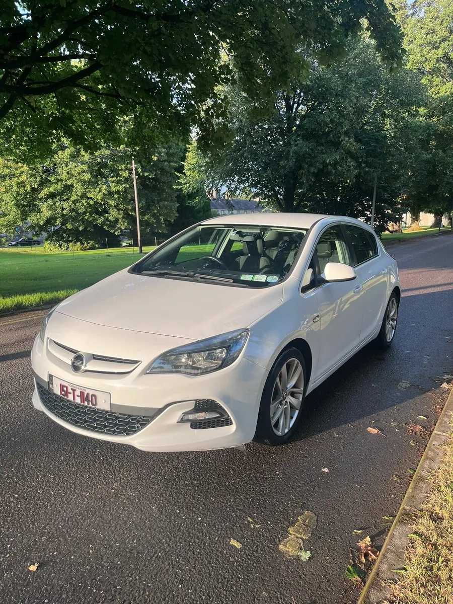 Opel Astra - Image 1