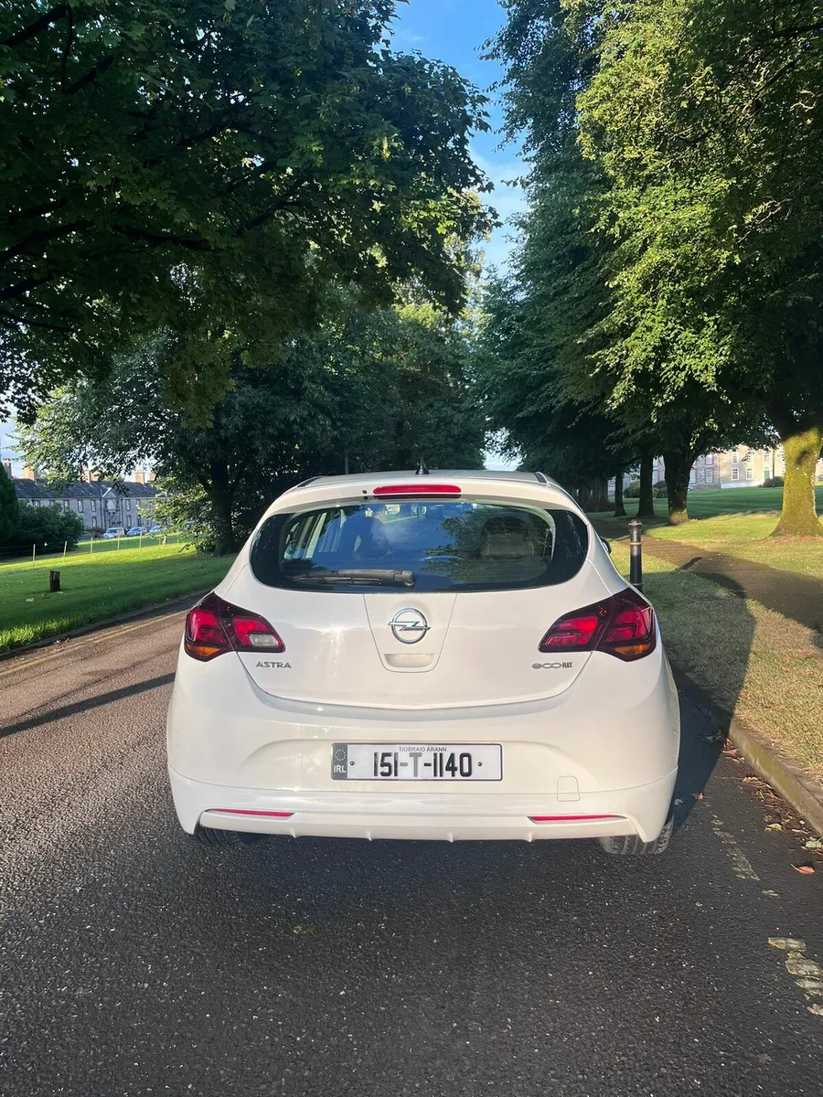 Opel Astra - Image 4