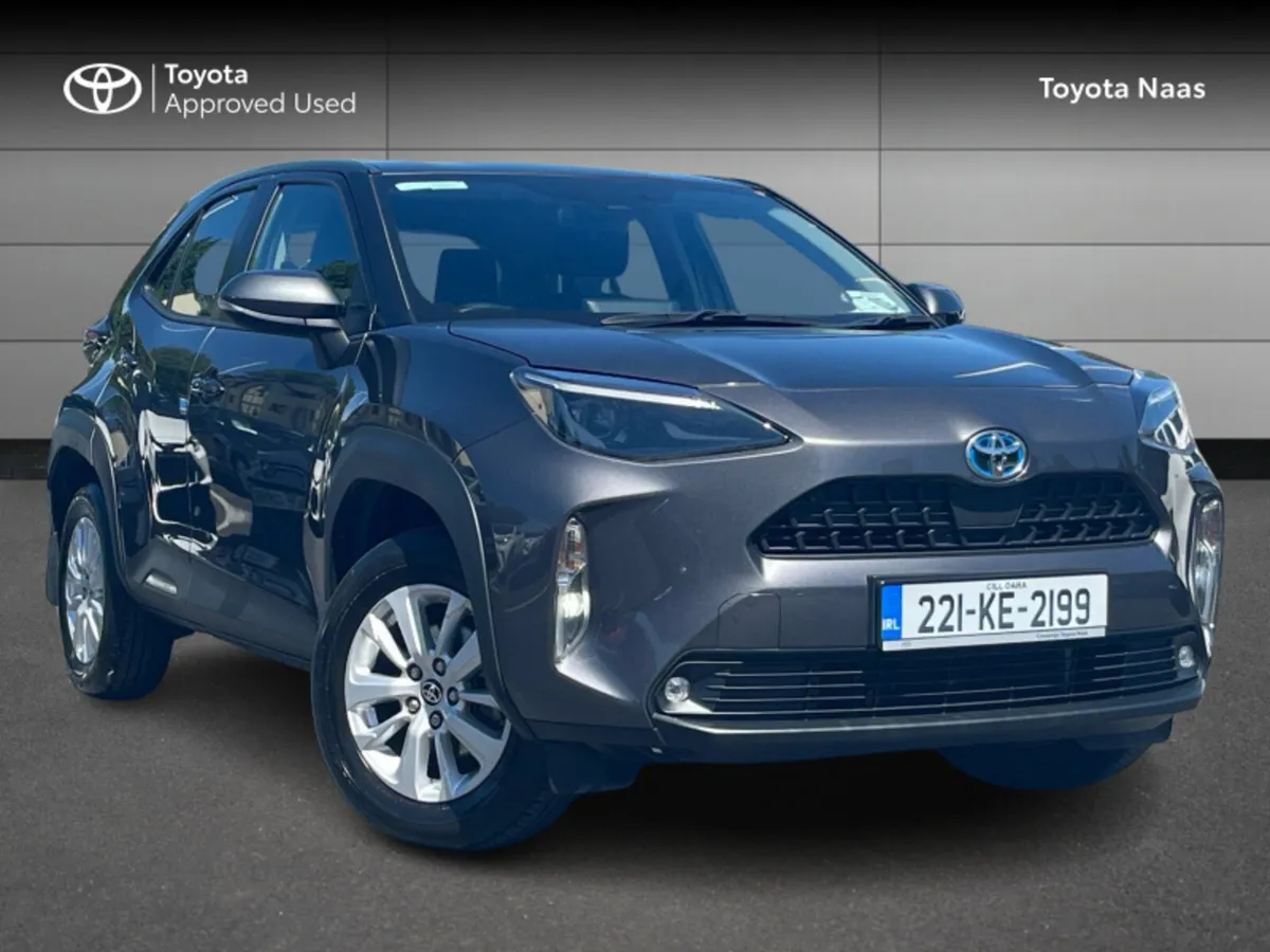Toyota Yaris Cross YARIS CROSS LUNA - Image 1