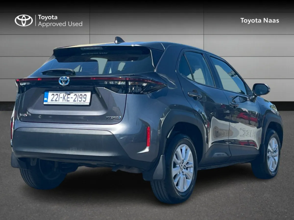 Toyota Yaris Cross YARIS CROSS LUNA - Image 2