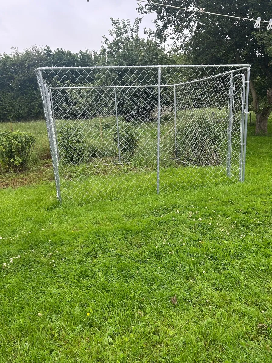 Dog run - Image 3