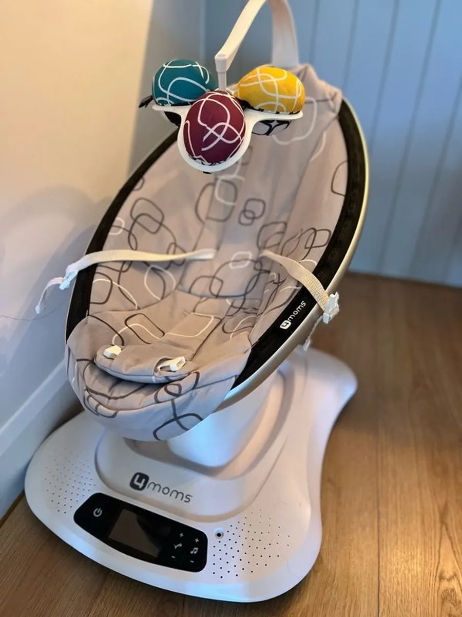 4moms mamaroo electric swing