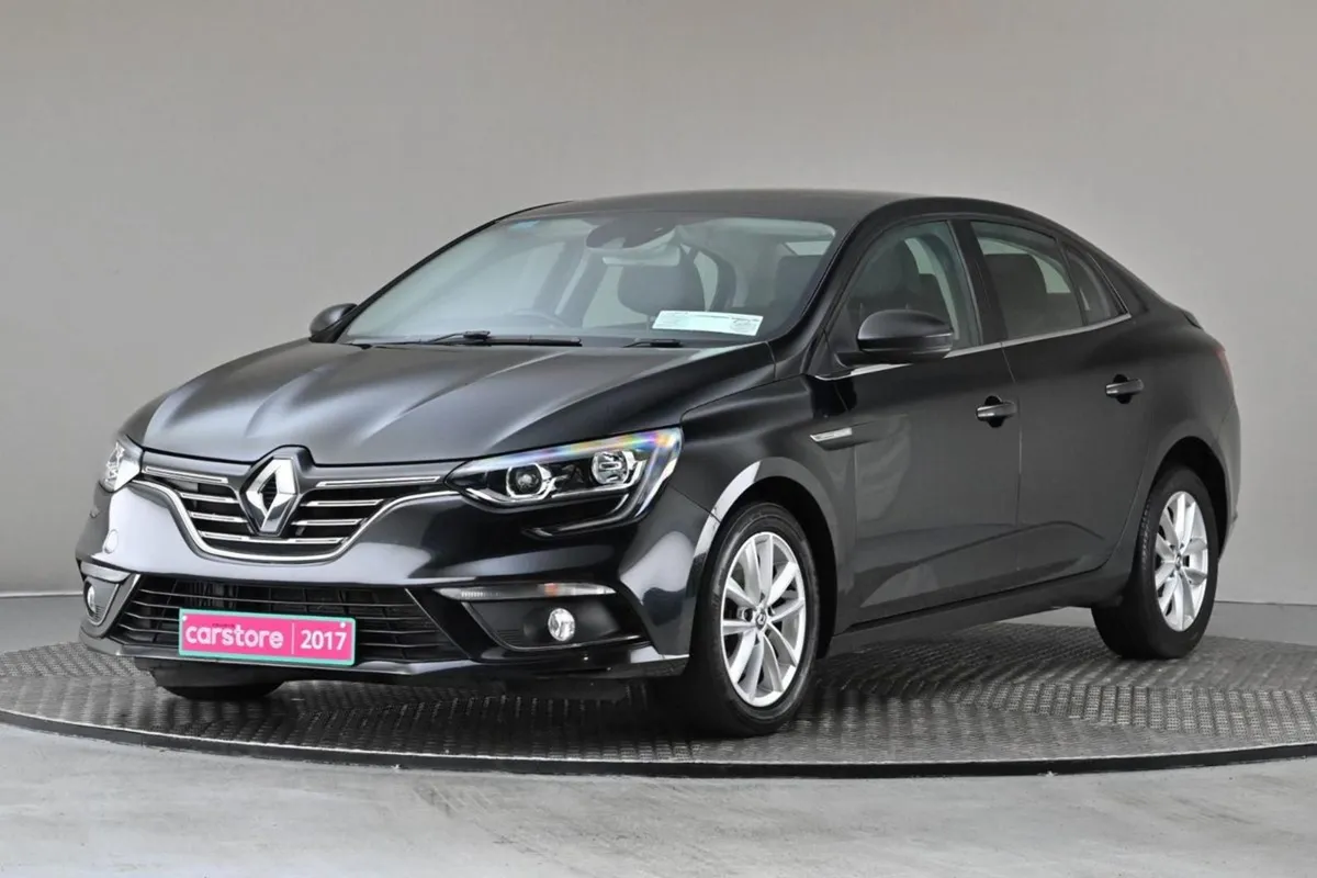 Renault Megane 1.6 DCI 6spd Grand Coupe Dynamique - Image 3