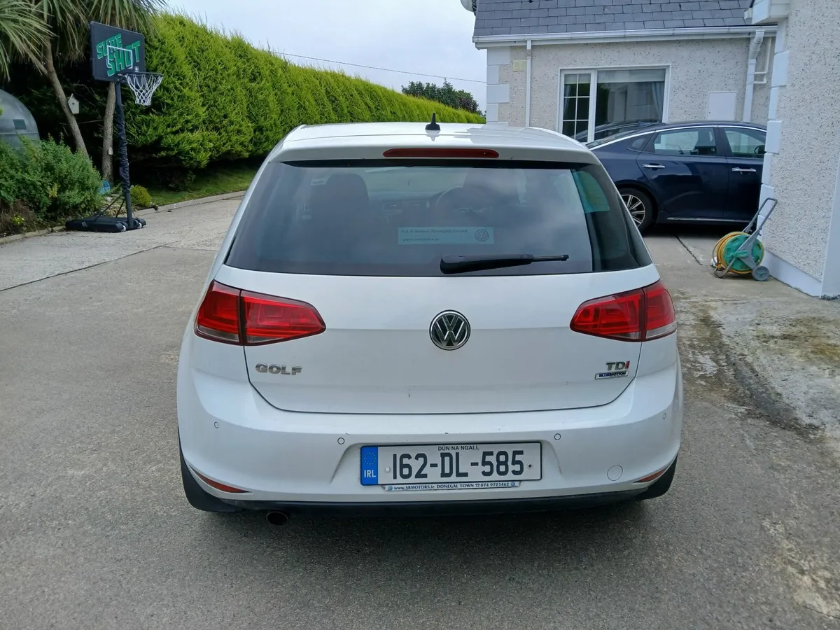 Volkswagen Golf 2016 - Image 2