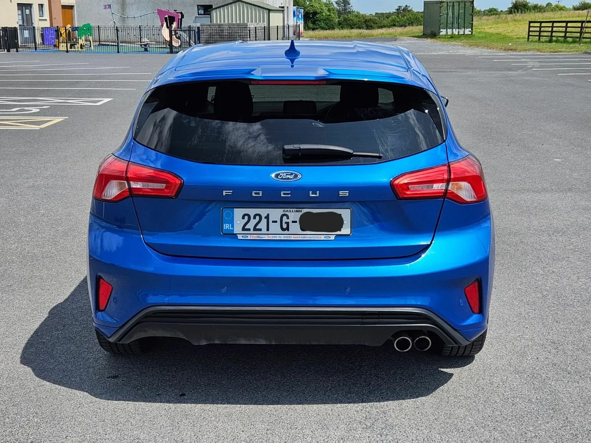 Ford Focus 2022 - Image 3