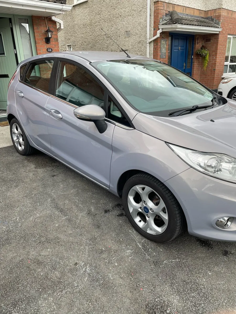 Ford Fiesta - Image 2