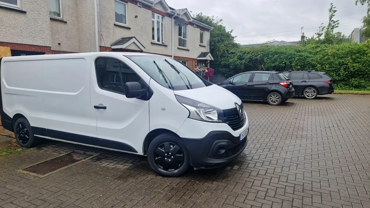 Renault Trafic 2017 LWB - Image 3