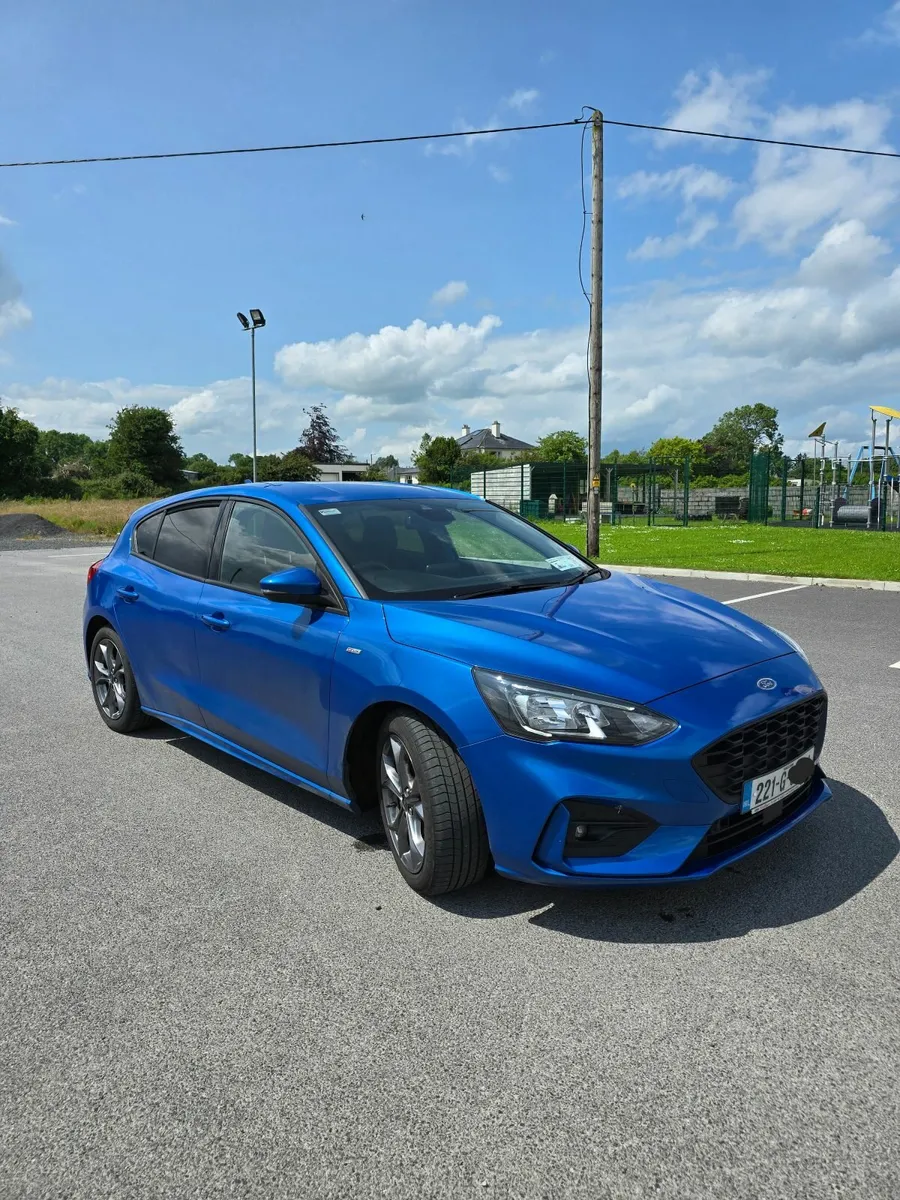 Ford Focus 2022 - Image 1