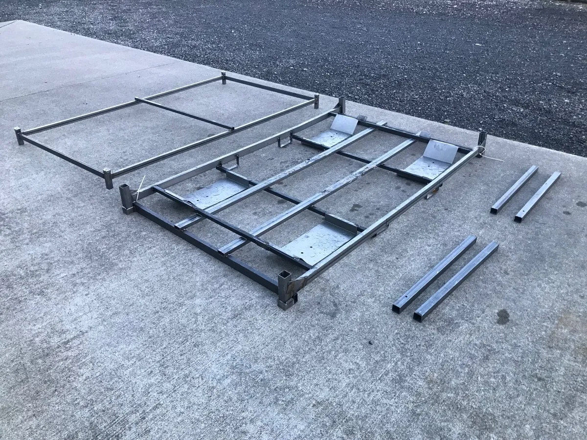 STRONG STEEL FRAMES €50 - Image 4