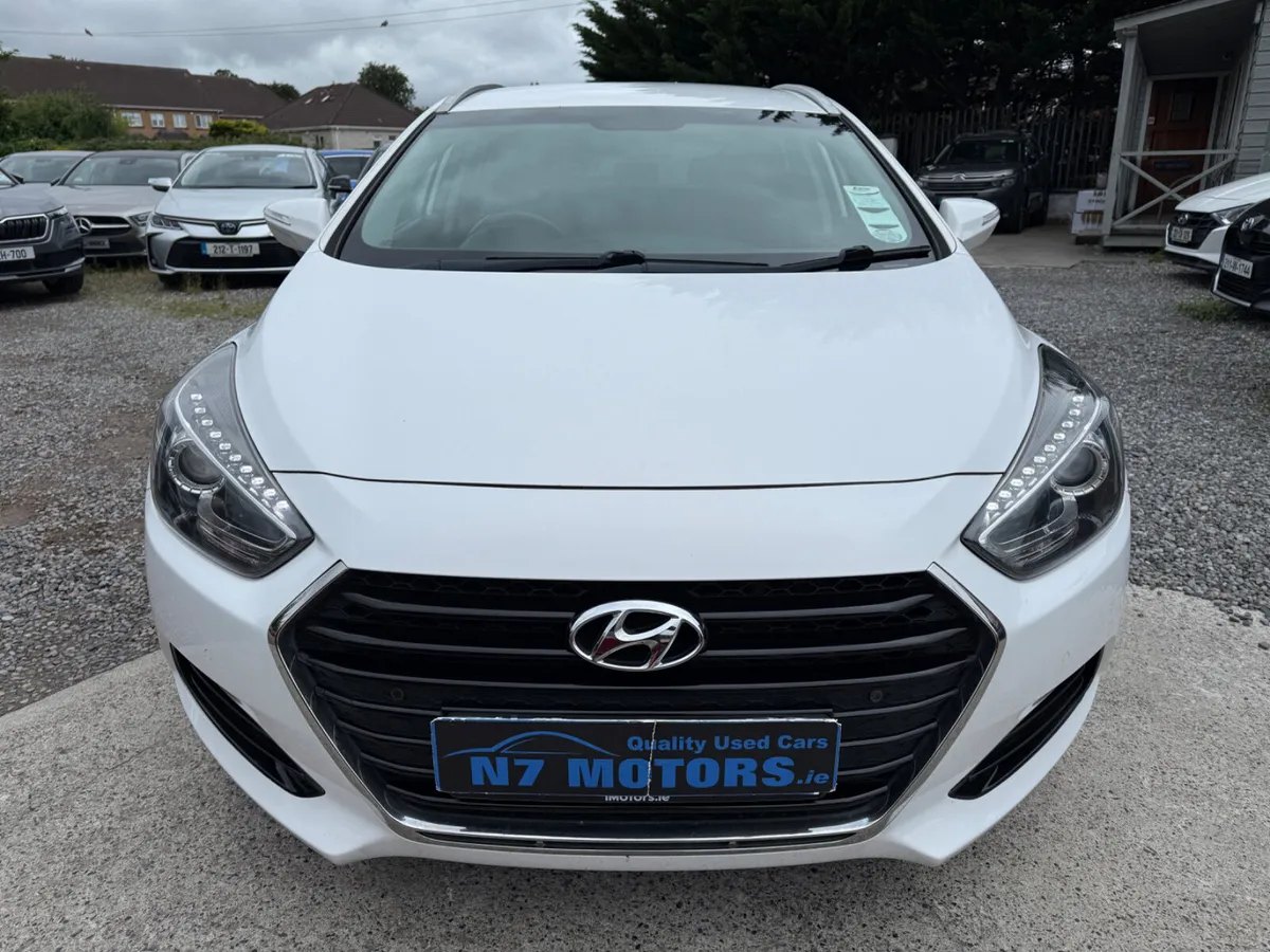 2016 Hyundai i40  TOURER EXECUTIVE PLUS AUTO - Image 3