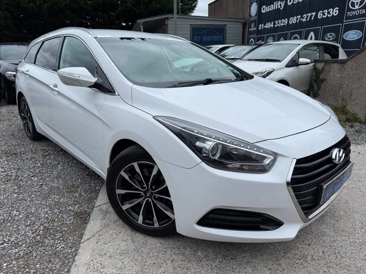 2016 Hyundai i40  TOURER EXECUTIVE PLUS AUTO - Image 1