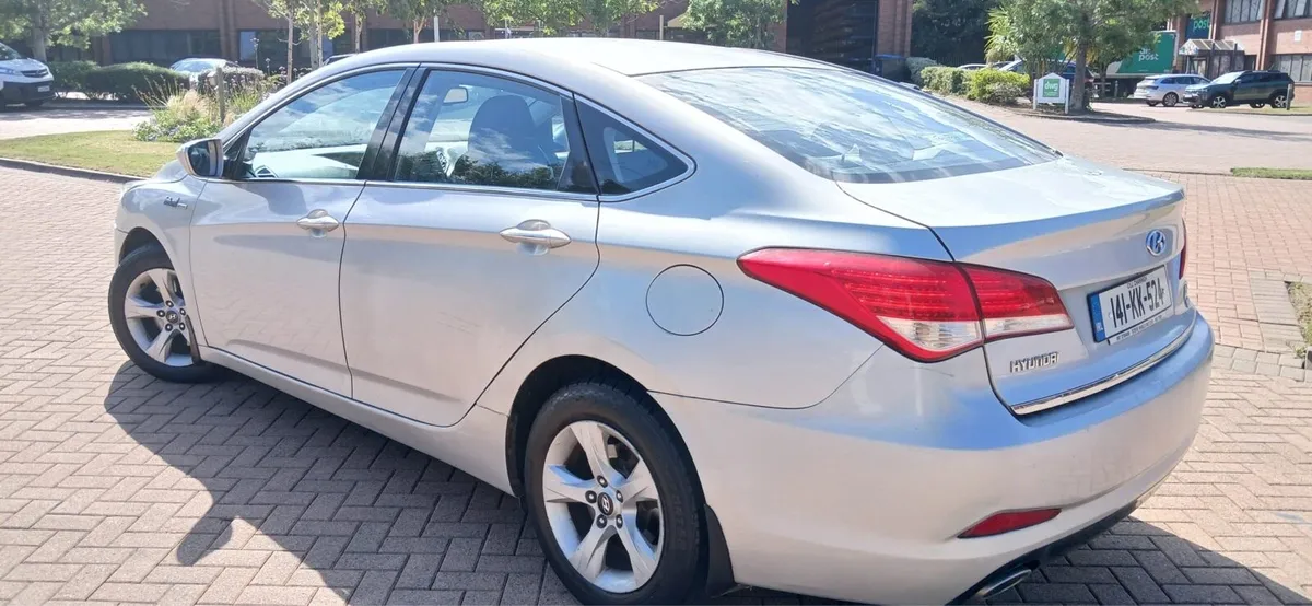 Hyundai I40 - Image 2